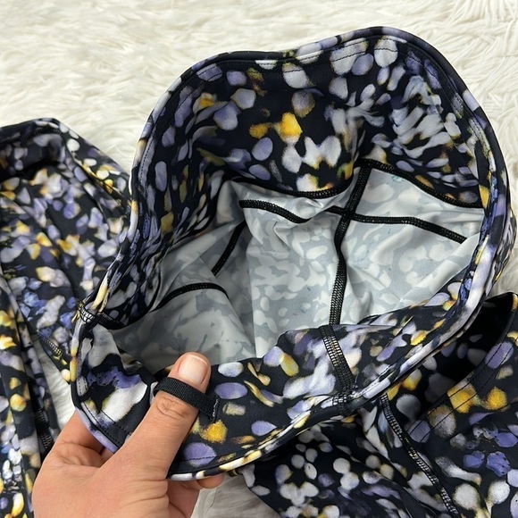 Lululemon Fast and Free Tight II 25" *Non-Reflective Nulux Metropolis Glow Multi - Picture 5 of 7